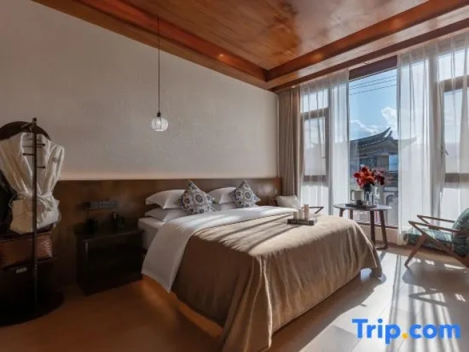 Standard Double room with river view