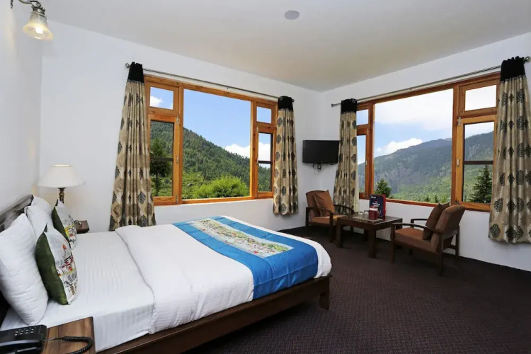OYO 2884 Delfryn Manali