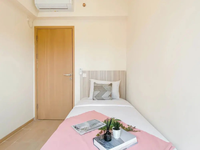Spacious 3Br With Neutral Toned At Meikarta Apartment
