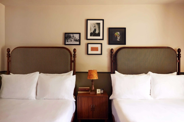 Deluxe Double Suite