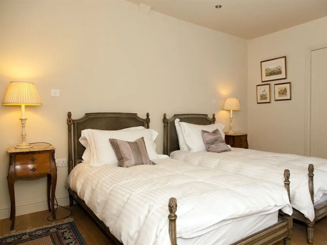 Glebe Farm B&B