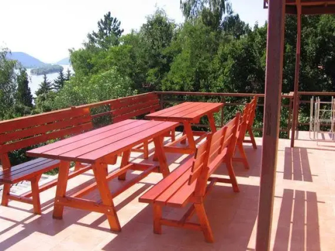 DunaKanyar ApartmanHáz