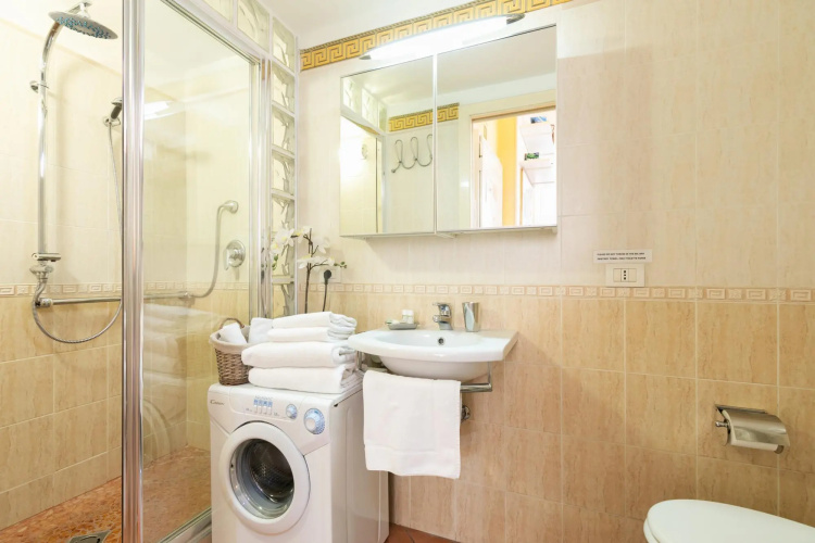 Monti Romantic Sunshine Maisonette