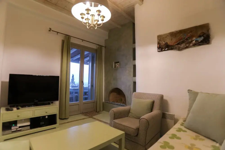 Avra House