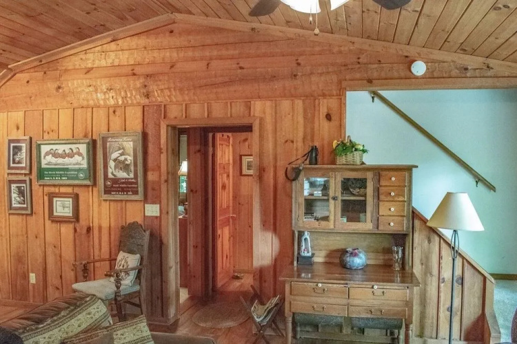 Moon Shadow - 2 Br Cabin