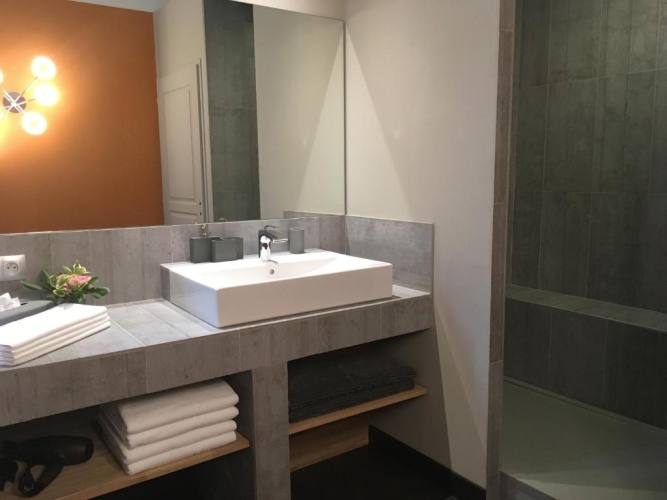 Single Suite