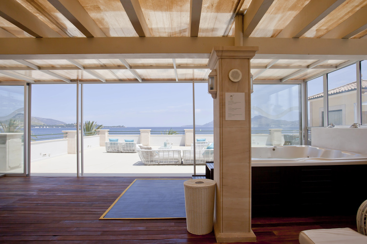 Apartments Galeon Suites