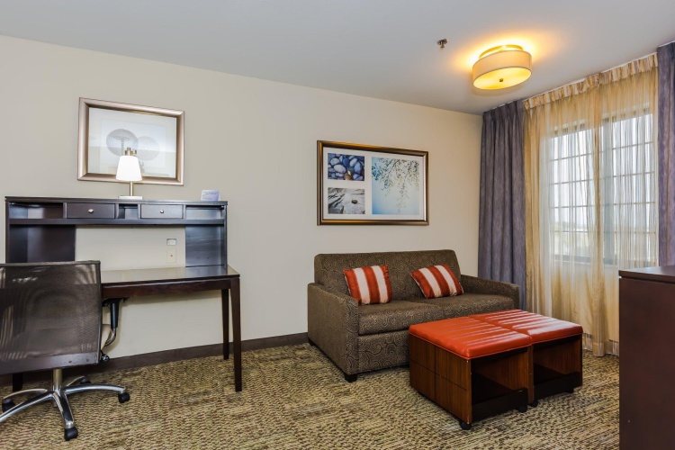 1 Bedroom Quadruple Suite