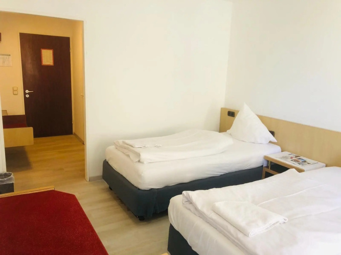 Park Hotel Theater
