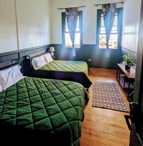 Deluxe Quadruple room