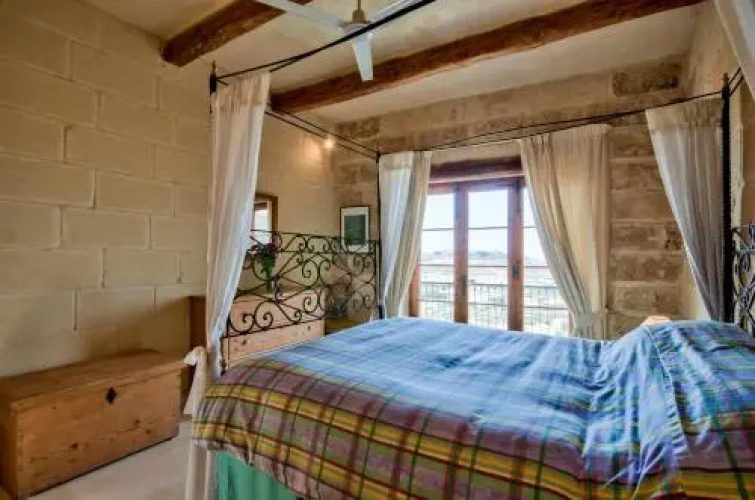 Farmhouse Lewza