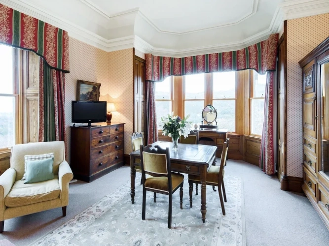 Executive Apartment