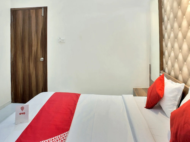 Hotel Sunshine By OYO Rooms