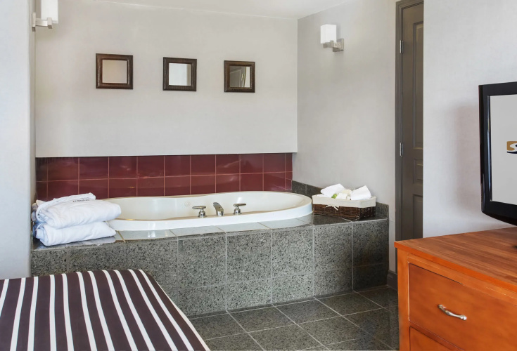 Sandman Hotels & Suites Calgary West