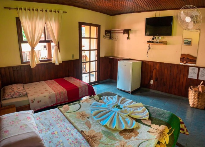 Standard Triple room with balcony
