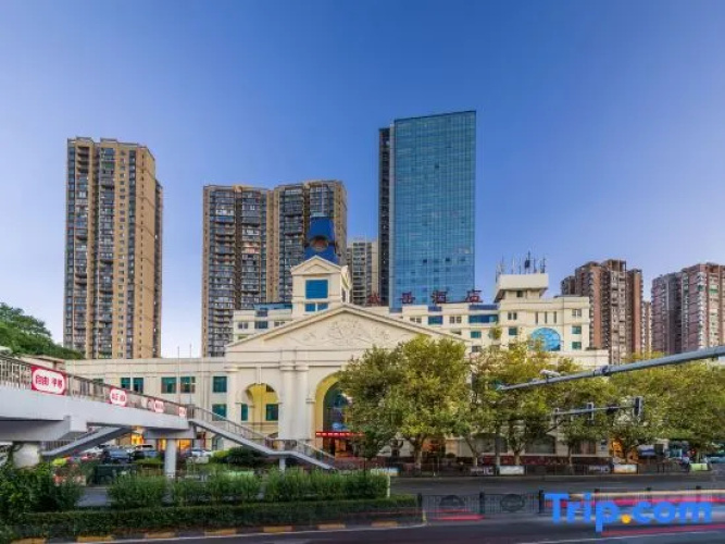 Wuyue Hotel