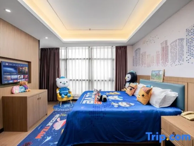 Family Suite with city view