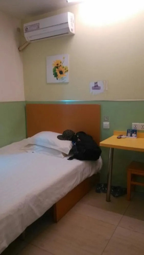 99 Hotel