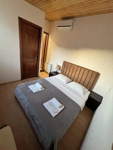 Standard Double room with city view