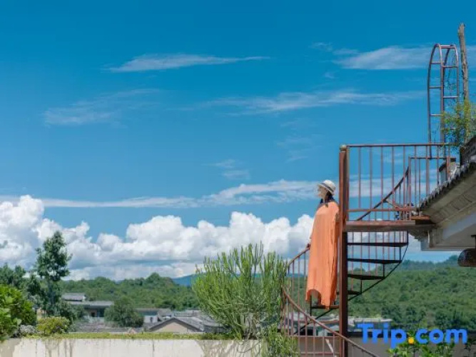 Yugui Hot Spring Holiday Hotel