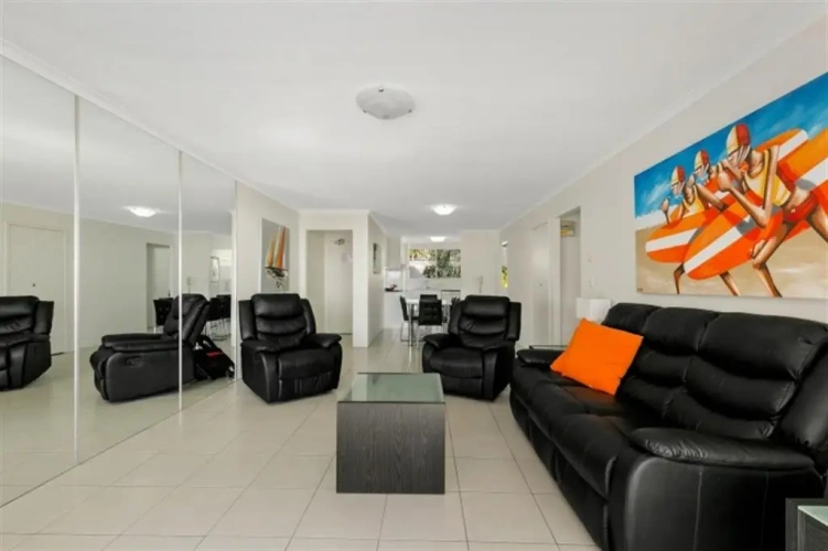 2 Bedrooms Apartment with balcony and with view