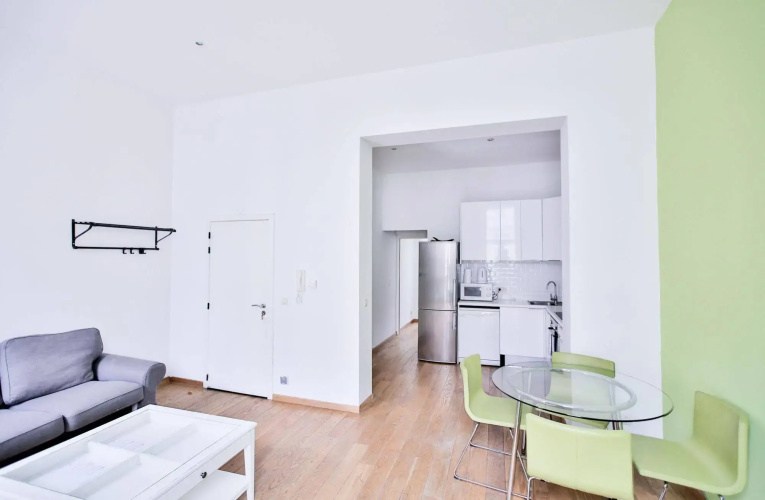 Louise Uptown Apartments