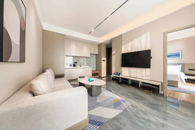 1 Bedroom Suite
