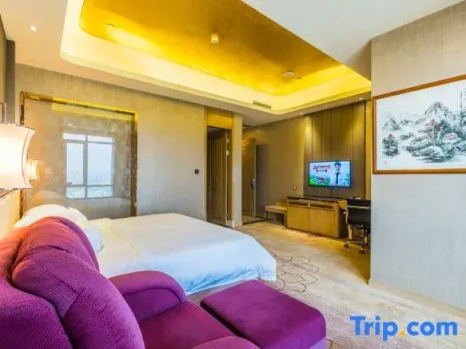 Royal Double Suite