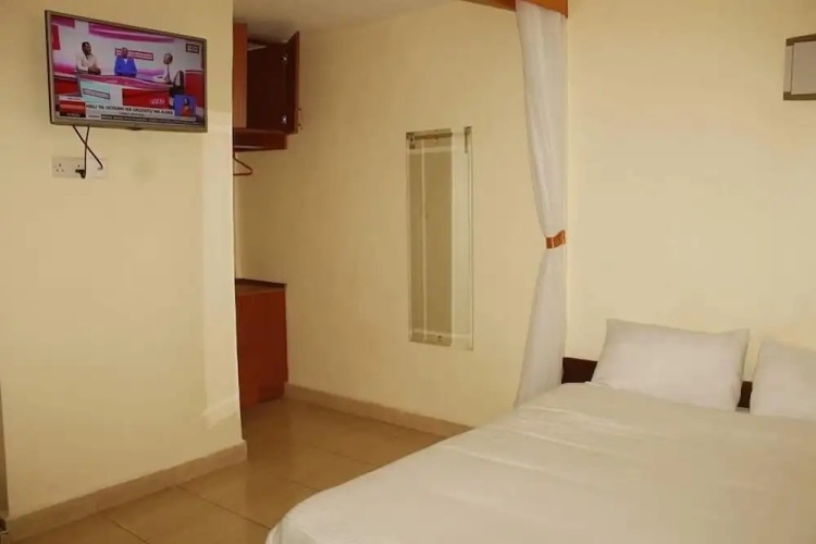 The Fontage Hotel