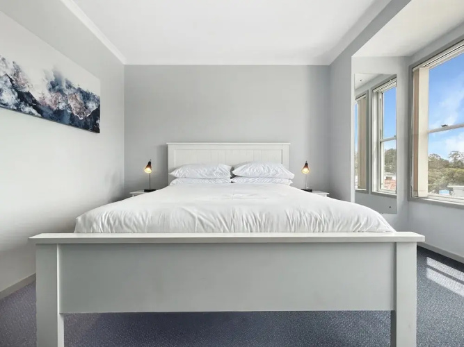 3-bed With Alfresco Dining & Pool in Batemans Bay