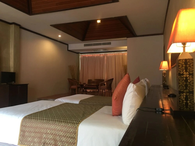 Circle Phuket Resort and Spa