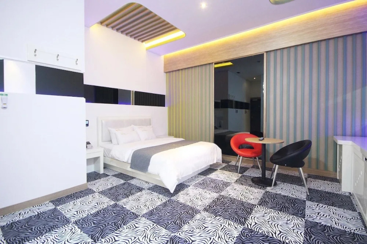 Gimje PGA Self Check-in Motel