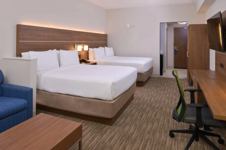 Quadruple Suite