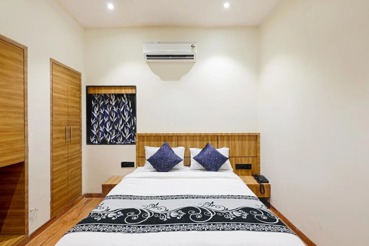 Hotel Blue Orchid