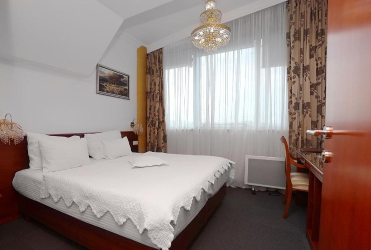 Standard Double room with view