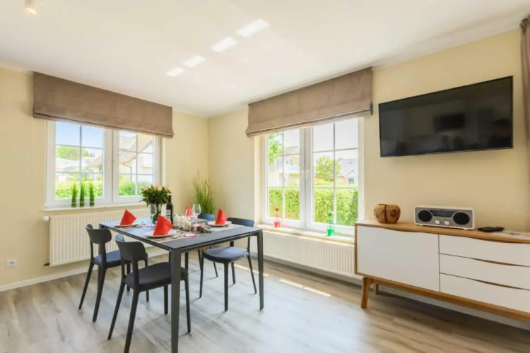Haus Lotsenberg Apartments mit 8 Ferienwohnungen