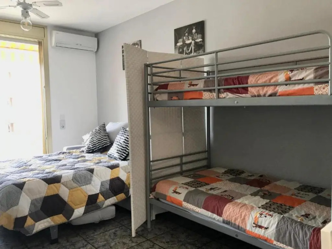 Estudio reformado con WIFI, terraza y piscina ''Internacional'' 125A - INMO22