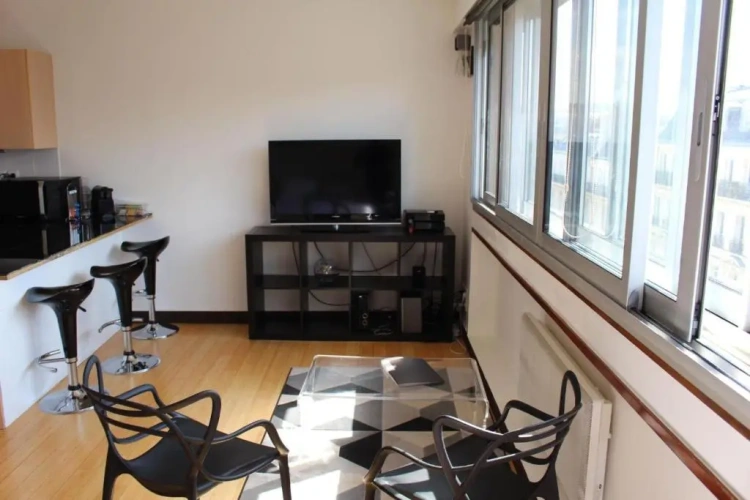 Standard Studio