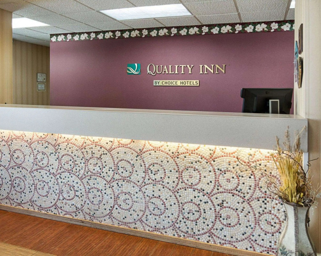 Quality Inn Magnolia