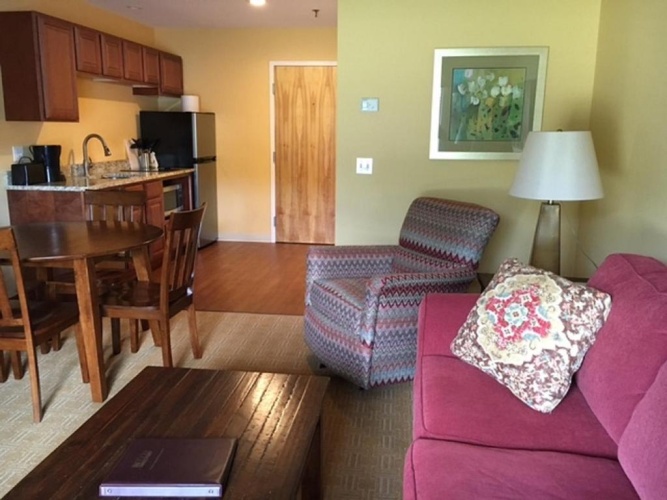 1 Bedroom Suite