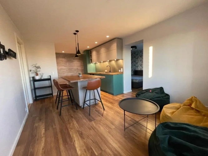 2 Bedrooms Apartment