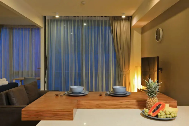 Oceanstone Phuket by Holy Cow 704