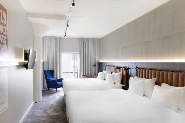 Superior room