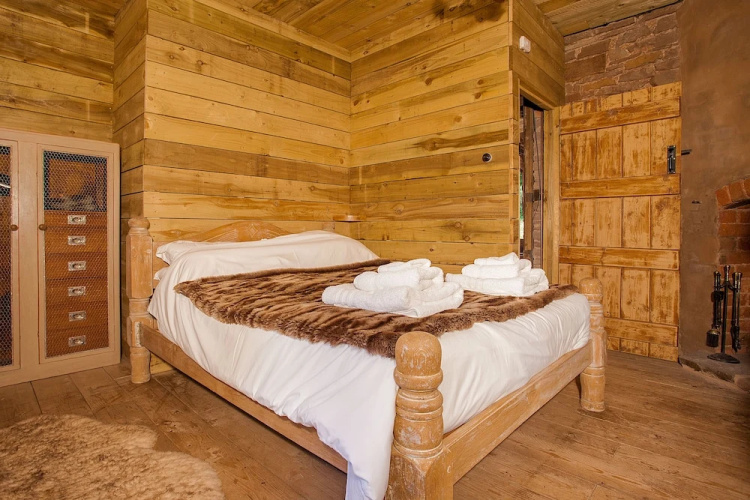 Byford Glamping