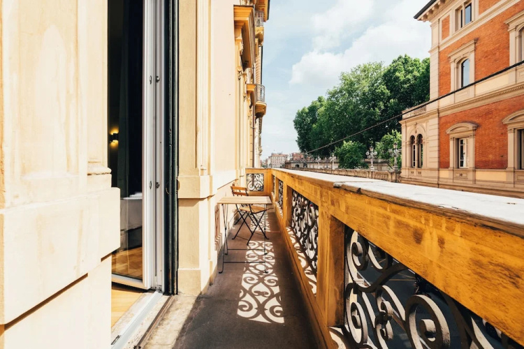 Bologna Suites - Private Bathroom