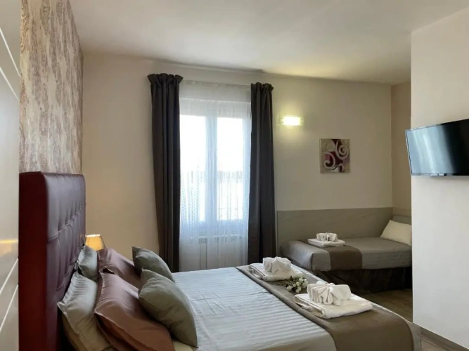 Deluxe Triple room