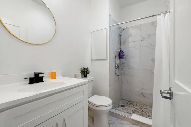 Modern 2Bed 2Bath & parking in Excelsior