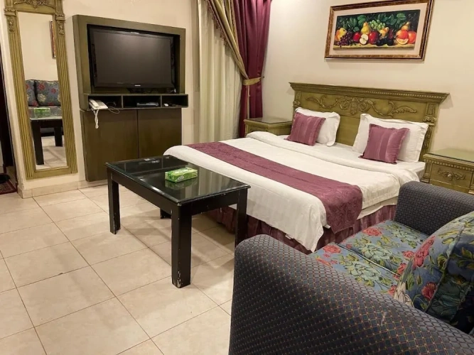 Deluxe Suite