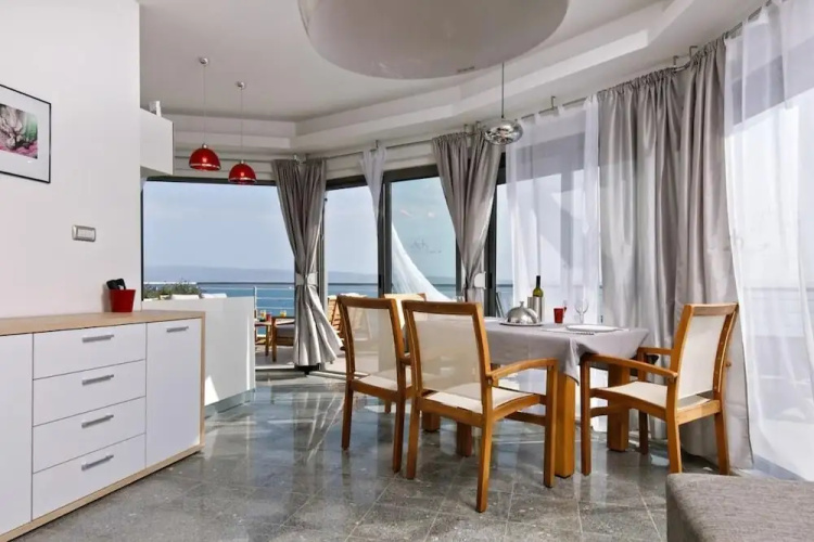 Nice Beach Apartments for 3 Adults