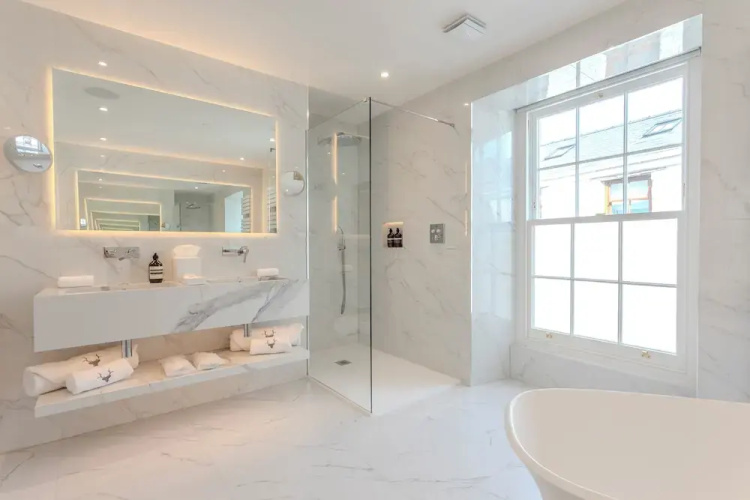 Suites at Derby House